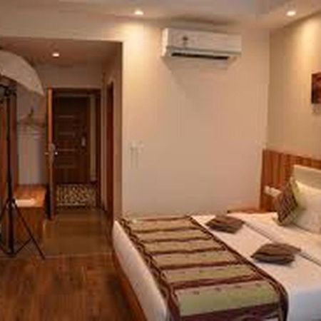 Hotel Le Roi Raipur At Raipur Railway Station Экстерьер фото