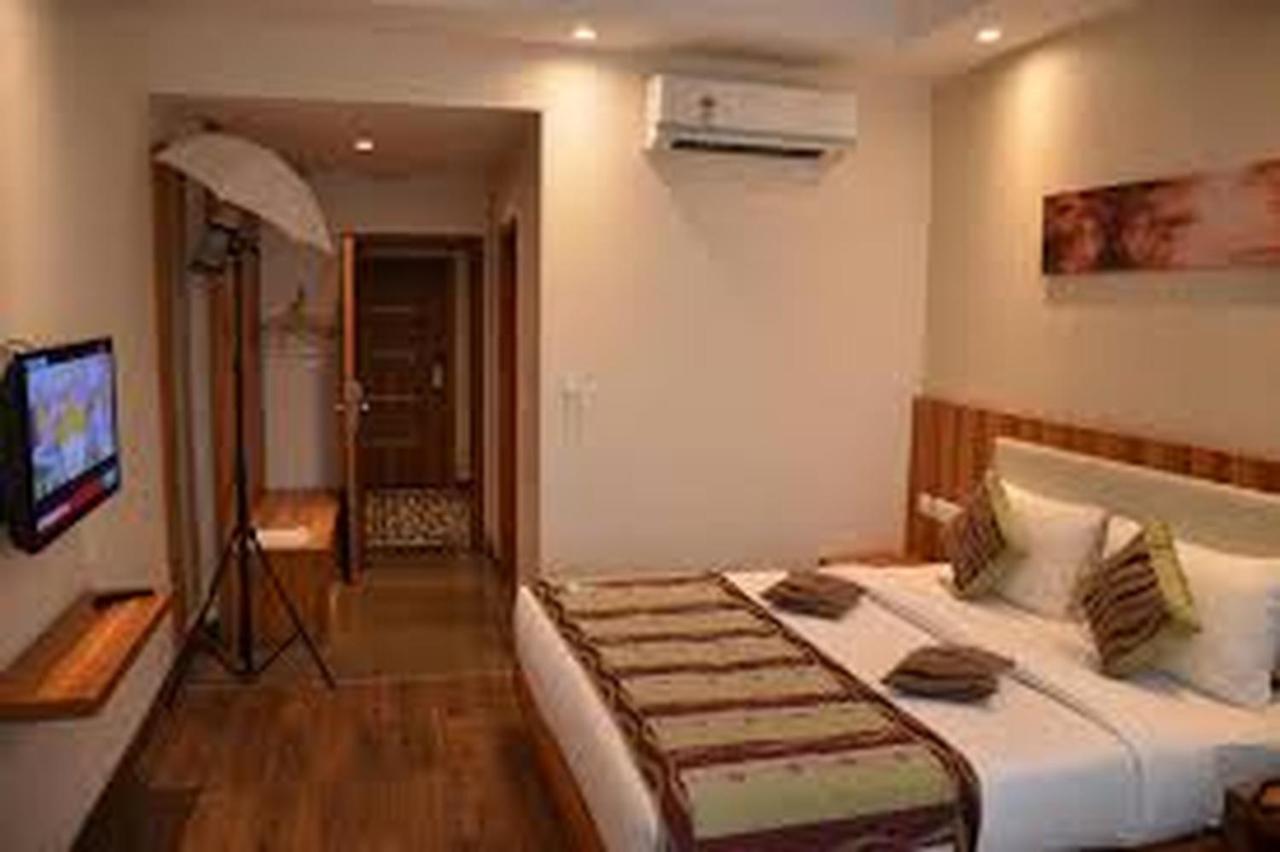 Hotel Le Roi Raipur At Raipur Railway Station Экстерьер фото