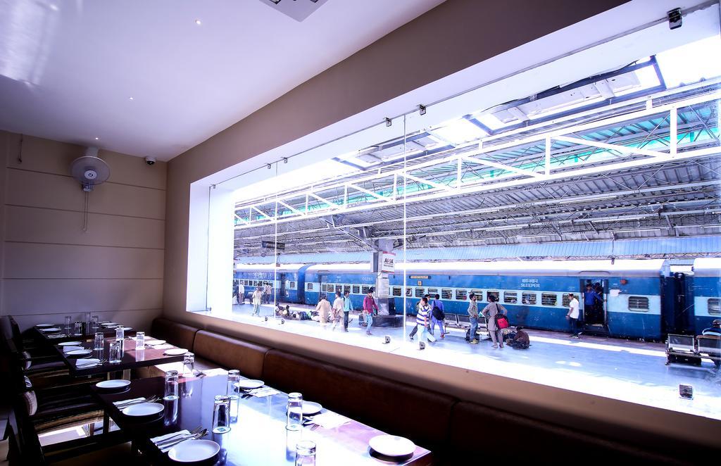 Hotel Le Roi Raipur At Raipur Railway Station Экстерьер фото